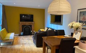 Oswald Apartment - Glasgow City Centre